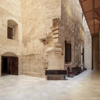 53 Planta baja. Límite entre la zona del siglo XVI y siglo XX - Ver pág. 79-95  Tomo I