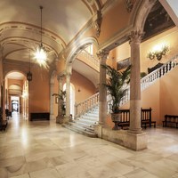 68 Planta baja. Escalera imperial. - Ver pág. 79-95  Tomo I