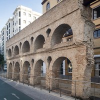 02 Restos de los Caños de Carmona en la actual calle Luis Montoto. Ver p. 27 Tomo II