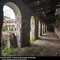 04 Galería interior del claustro renacentista del convento de San Agustín. Ver  p. 30-31 Tomo II