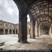 03 Claustro del patio central del monasterio. Ver pp. 32 y 33 Tomo II