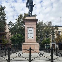 07  Monumento a Luis Daoíz en la plaza de La Gavidia.  Ver pp.257-281 Tomo I