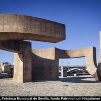 18 Monumento a la Tolerancia de Eduardo Chillida en el Muelle de la Sal. Ver pp.257-281 Tomo I