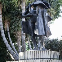 21 Monumento a Juan Belmonte, obra de Venancio Blanco en la Plaza del Altozano. Ver pp.257-281 Tomo I