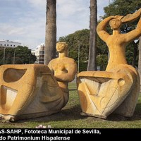 22 Muchachas al sol, obra de Antonio Cano Correa en la Glorieta de Las Cigarreras  Ver pp.257-281 Tomo I