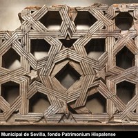 16 Detalle del almizate de la techumbre de la casa de los condes de Gelves. Depósito del Museo Arqueológico de Sevilla. Ver p. 229 Tomo I