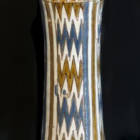 21 Bote de cuerda seca. Siglos XV-XVI