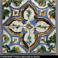 09 Panel de 2x2 azulejos de arista. Siglo XVI