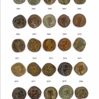 02 Monedas de bronce del Imperio Romano. Ver op.cit., pp. 368-380. Tomo I