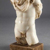 07 Torso de Hermes.  Ver op.cit. pp.54-55. Tomo II