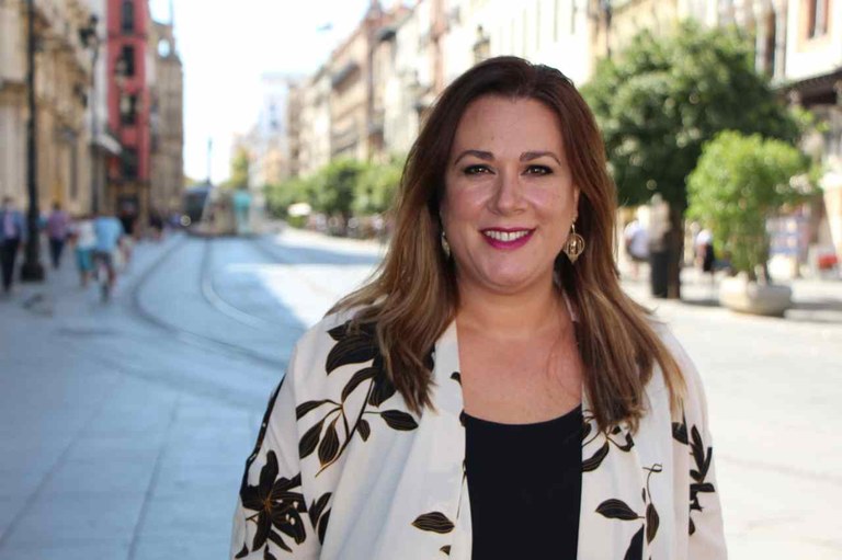 María Luisa Gómez Castaño.jpg