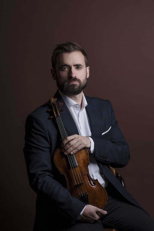 Daniel Pinteño (c) Noah Shaye. Concerto 1700.jpg Daniel Pinteño (c) Noah Shaye. Concerto 1700.jpg